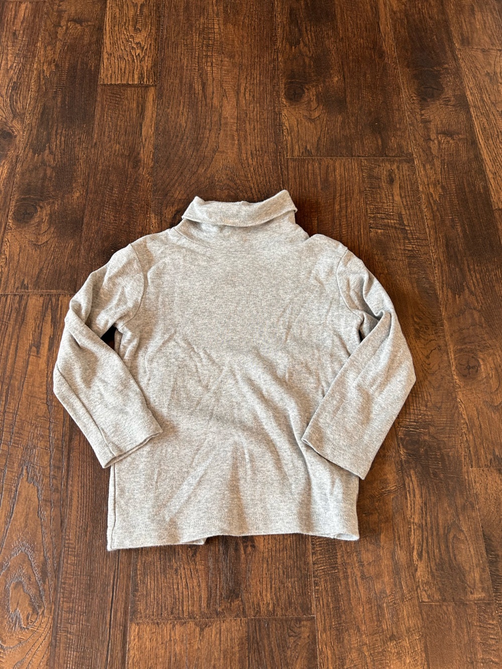 GAP Gray Long Sleeve Turtleneck Tee
